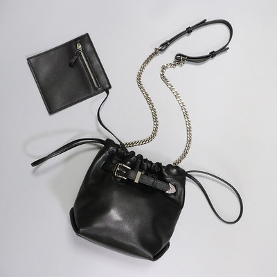 Drawstring chain Bucket bag 2019 new pattern Leather bag Diagonal package Autumn and winter Versatile genuine leather The single shoulder bag