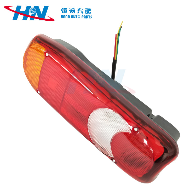 Los fabricantes suministran todo tipo de camiones pesados de camiones grandes luces traseras LED adecuado para las luces traseras de camiones Duff