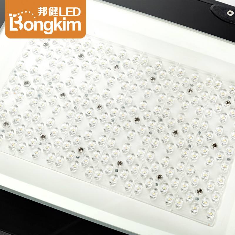 厂家直销市电220V仿飞路灯 户外庭院led投光灯 大功率工程路灯头