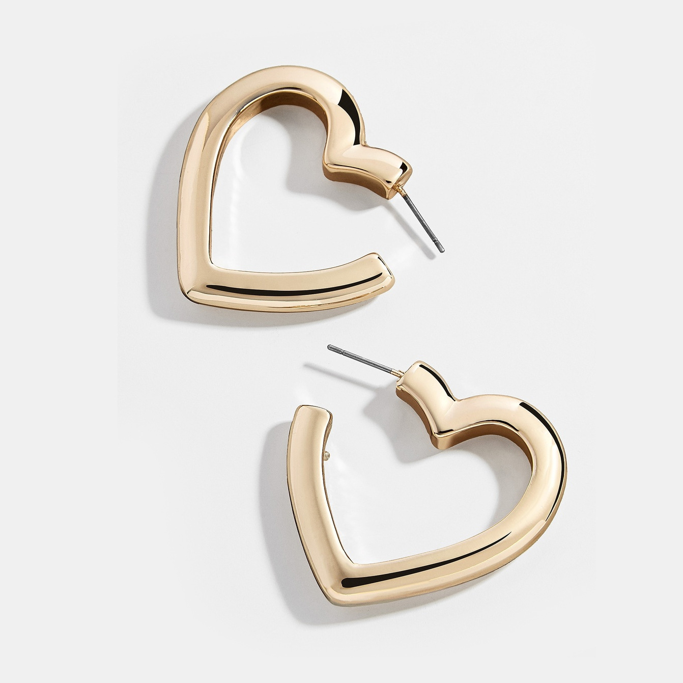 European And American Heart Earrings Alloy Heart Earrings Size C Alloy Set display picture 5