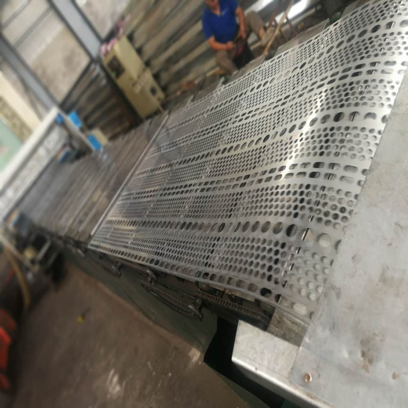 87a380d56f2e16123906e1f4c1289f