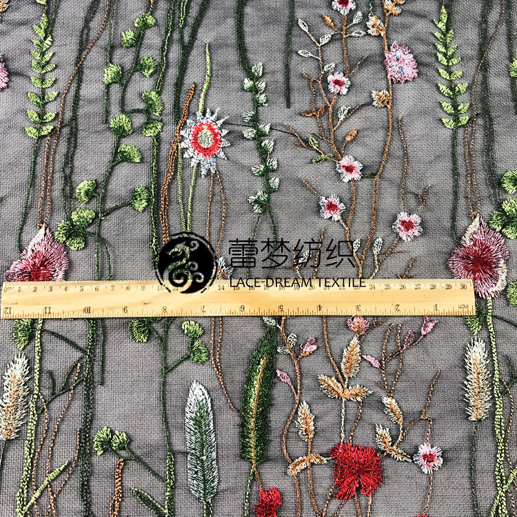 ˿ˮݻ  ɫƽ  ͯװŮװȹ