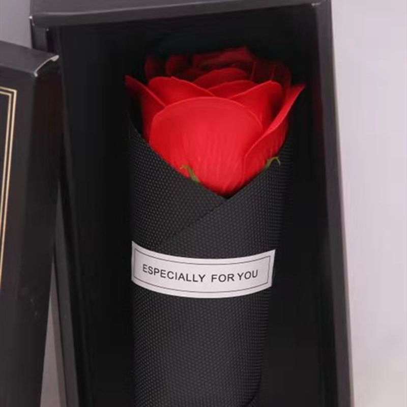 黑烫金盒 +五层大玫瑰 6