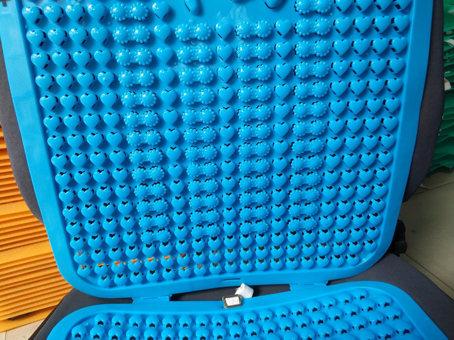 Customized Processing of Car Summer Cool Seat Cushions, Plastic Seat Cushions, Vans, Large Trucks, Car Seat Cushions, Flat Fu Characters