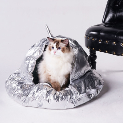 新款太空猫窝狗窝四季通用可拆洗小型犬泰迪冬天保暖创意宠物窝