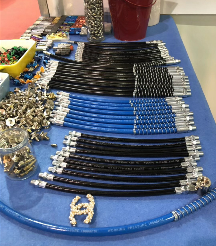 厂家直销供应高压油管，黄油枪32cm防爆软管，树脂软管