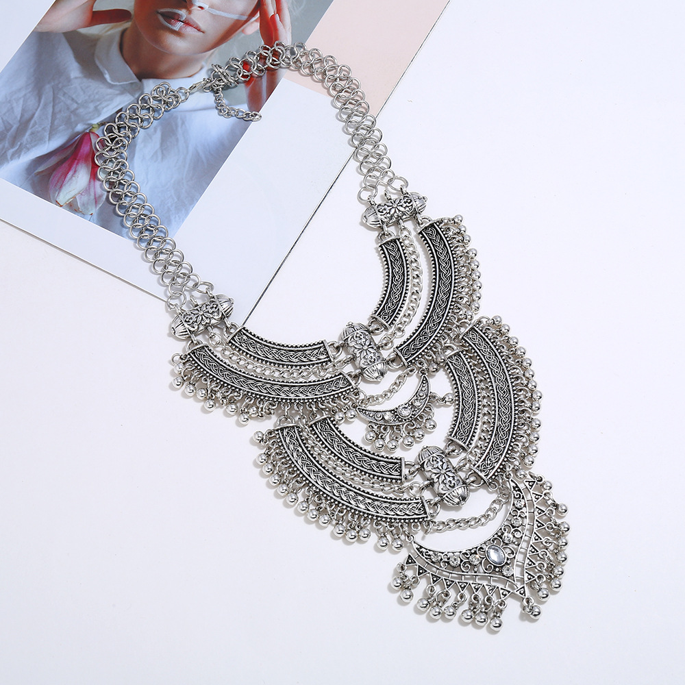Solid Color Pattern Retro Ethnic Style Solid Color Alloy Plating Inlay Rhinestones Women's Necklace
