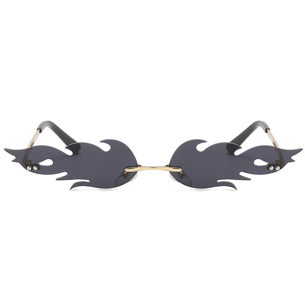 Fashionable trend sunglasses for men and women