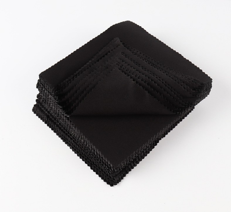 Black Fiber Glasses Cleaning Cloth 1