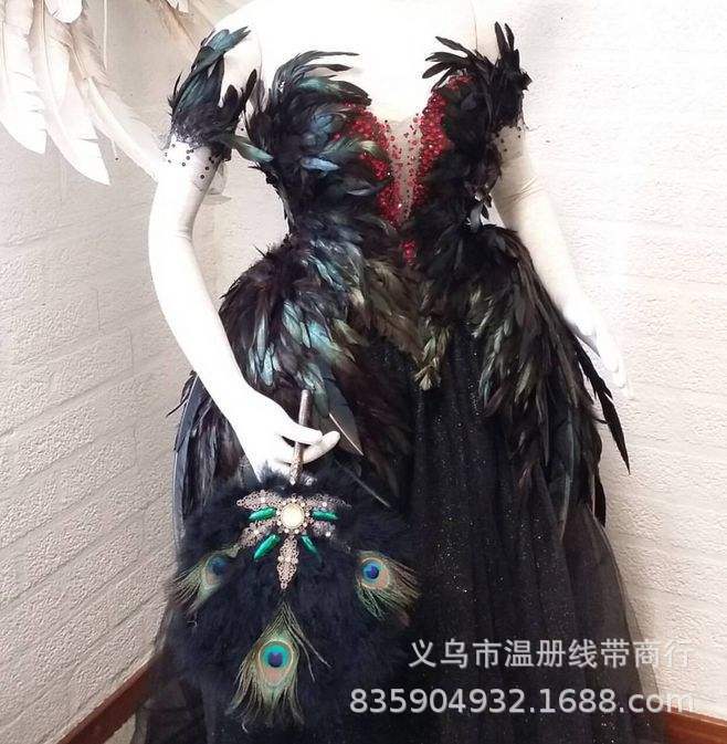 温册羽毛厂家批发公鸡尾25-30cm花边双色效果泰国人妖服装专伯2米详情图13