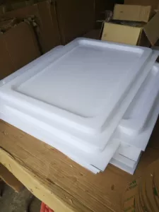 Акриловое белое кольцо