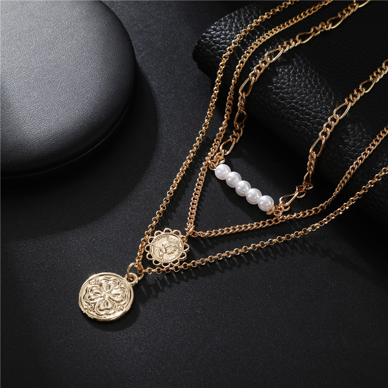 Hot Sale Jewelry Multi-layer Long Head Four-leaf Clover Pendant Necklace display picture 2