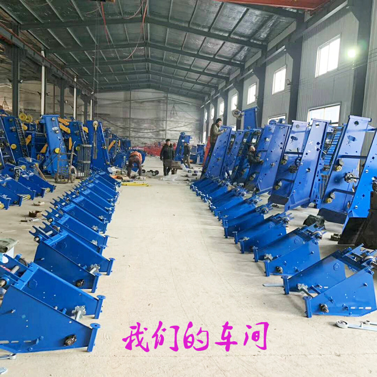 四轮车带土豆薯类收获机起洋芋的机器红薯马铃薯收获机出土干净