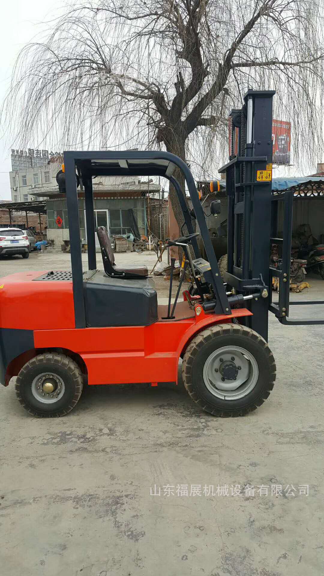 厂家直销四轮座驾式柴油5吨叉车 鲁宇柴油叉车堆高车内燃叉车