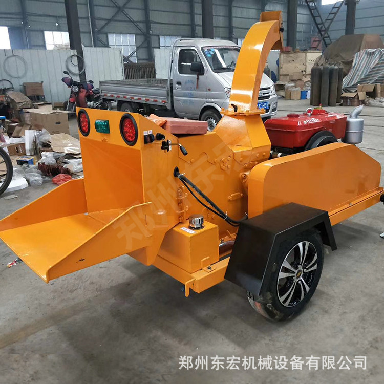 供应园林树枝条粉碎机 移动式枝条粉碎机 绿化带树枝粉碎机设备