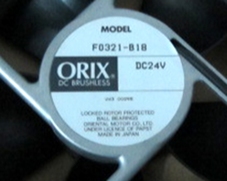 适用于东方 18065 F0321-B18 DC 24V 风扇papat  风扇