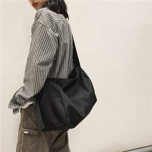 ins Japanese Style Trendy Brand Single Shoulder Crossbody Bag for College Students Class Bag Simple Large Capacity Casual Travel Bag Trendy for Men and Women