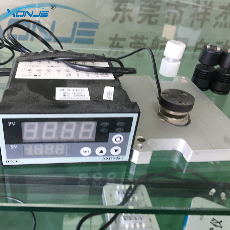 ���Ҷ��ƺ���ѹ����������������������������� Ϳ������