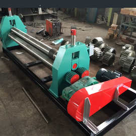 手动锥形卷板机制造厂家普通直辊实心卷板机锥体卷圆操作视频图片