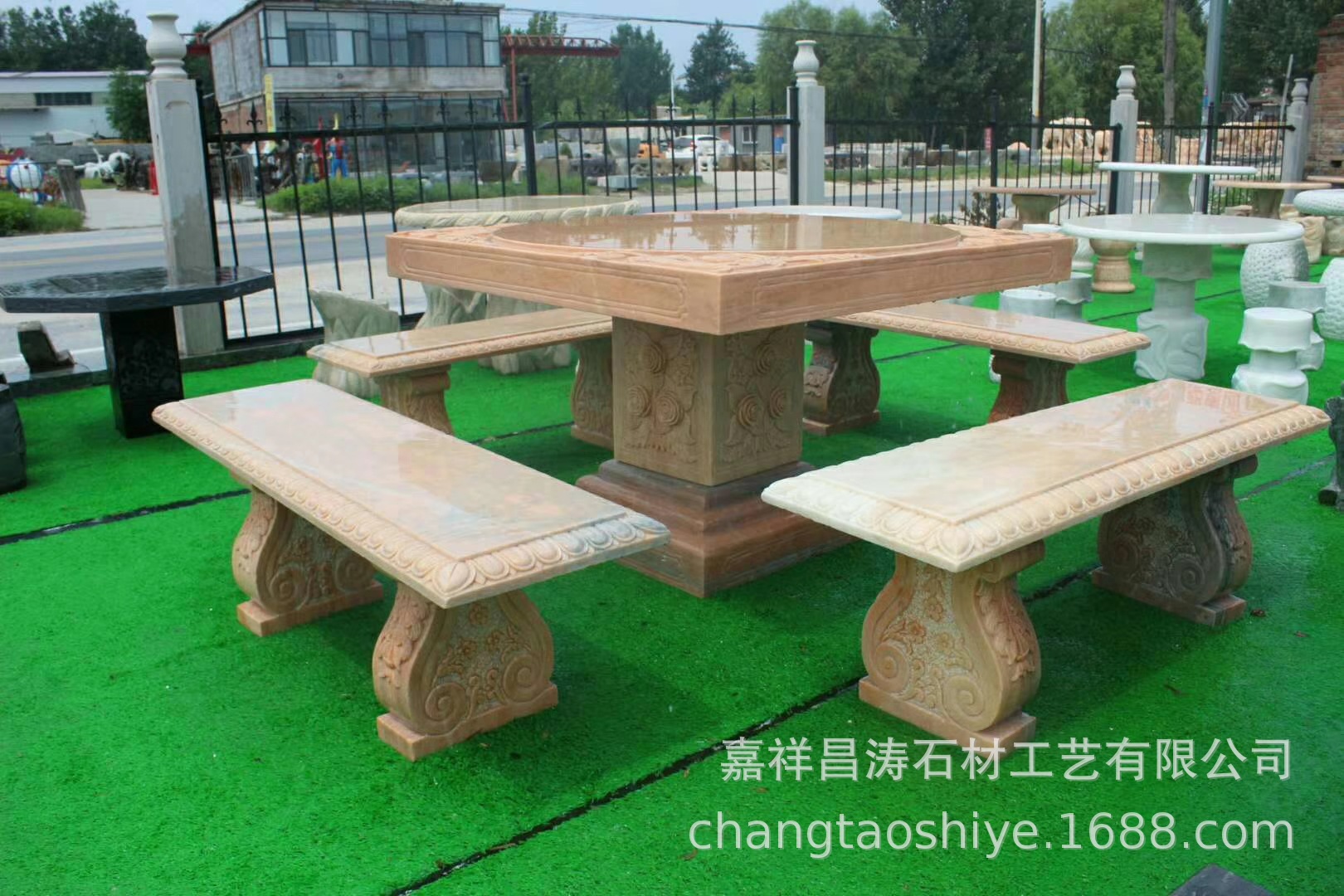 院子里能放石桌石凳吗,_大山谷图库