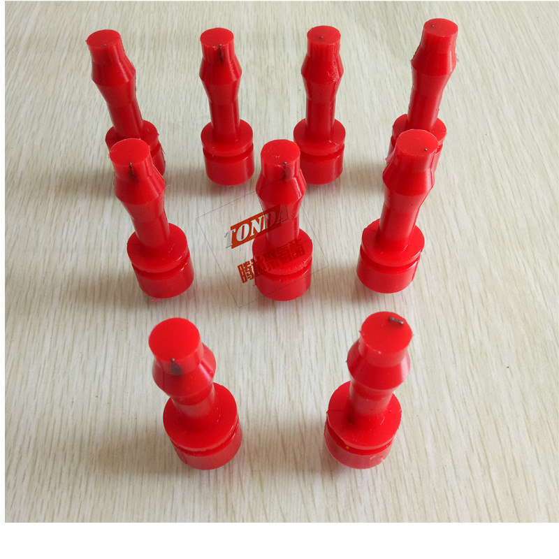 烟台腾达 厂家自制振动筛聚氨酯筛板安装用涨钉