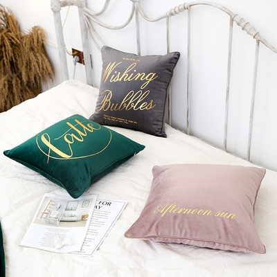 新款荷蘭絨燙金抱枕高檔絨布滾邊靠墊套廠家直銷支持logo顏色定制