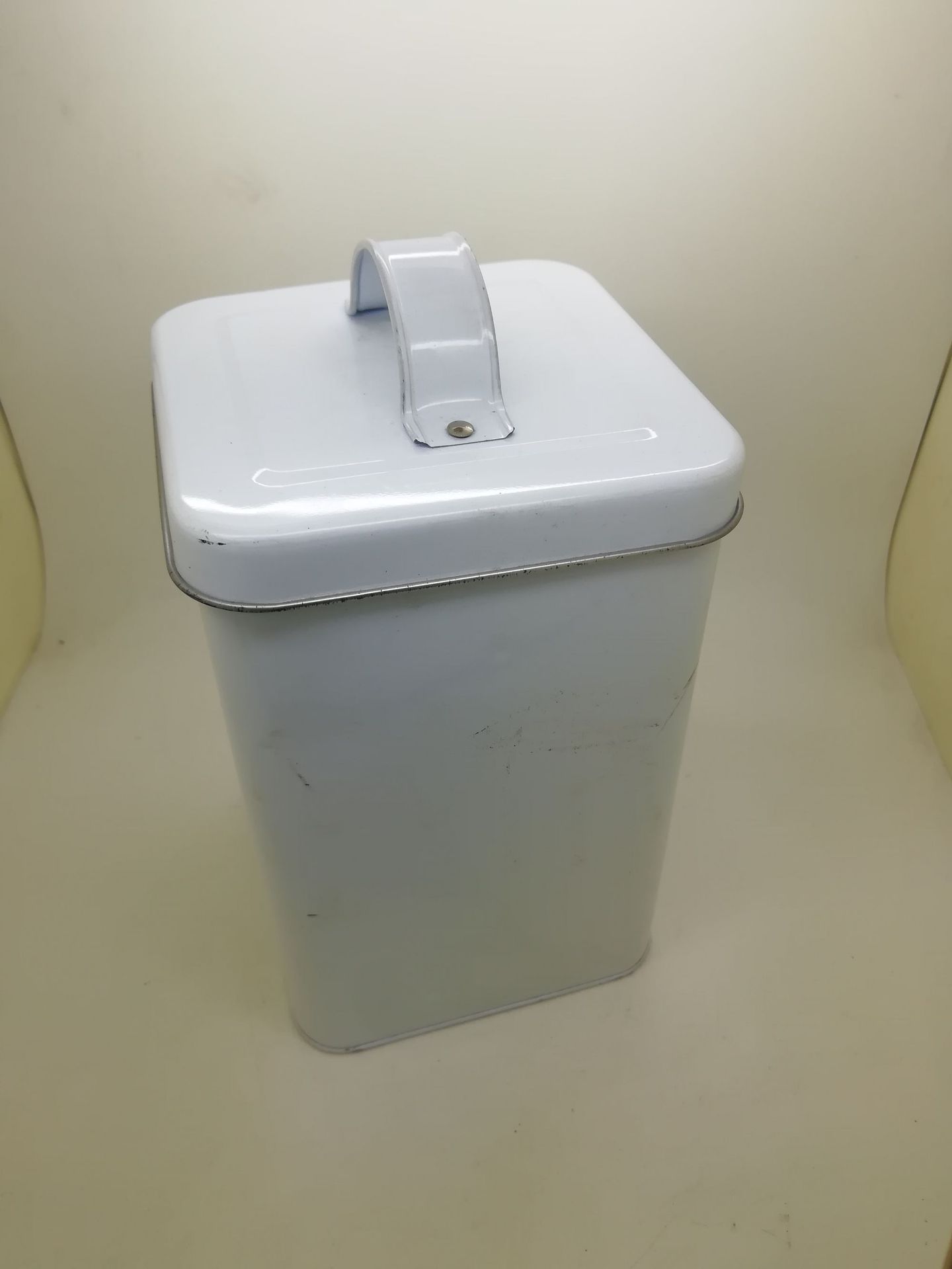 铁盒厂家直销 带手提狗粮铁盒定做彩印马口铁手挽铁罐