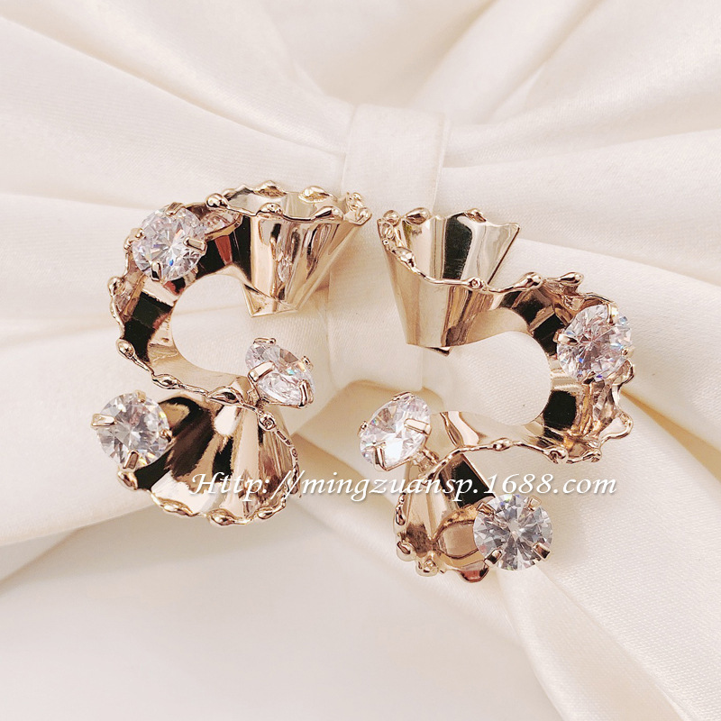 Obiabi European and American and Korean fashion creative earrings popular earrings earrings eardrop earrings G36903