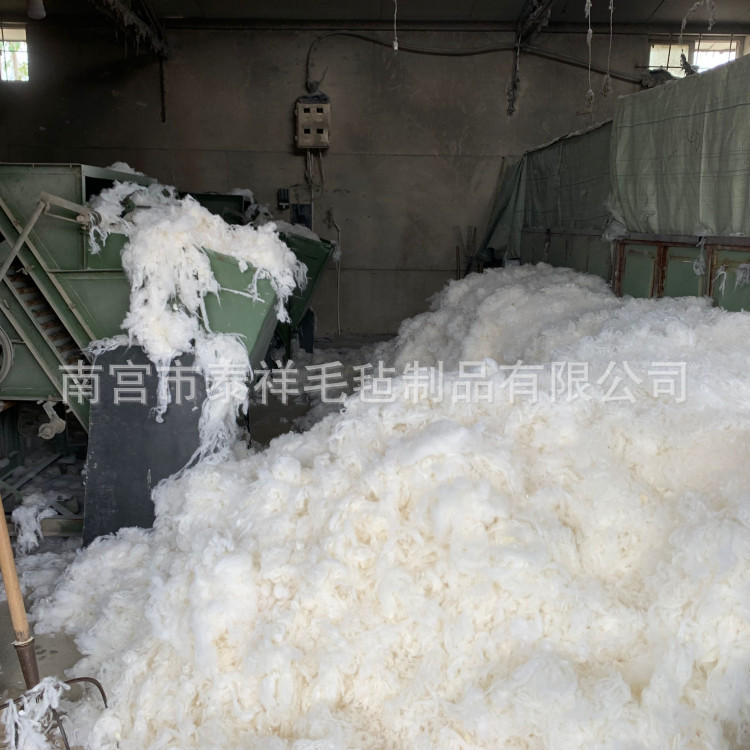 BC557D47F14DEEE69F9B96AEE543A7