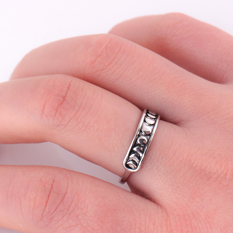 Moon Eclipse Ring