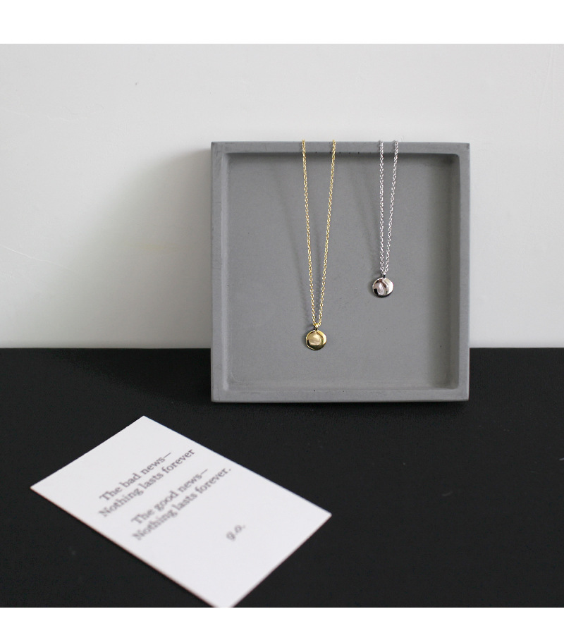 Xd058 Korean S925 Sterling Silver Personality Creative Peas Necklace Minimalist Geometric Small Round Necklace Chain Ornament display picture 3