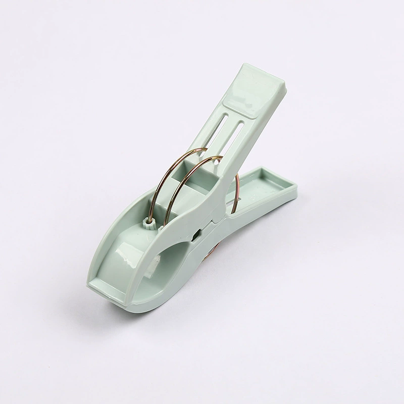 Japanese plastic powerful windproof sheet, kitchen tongs