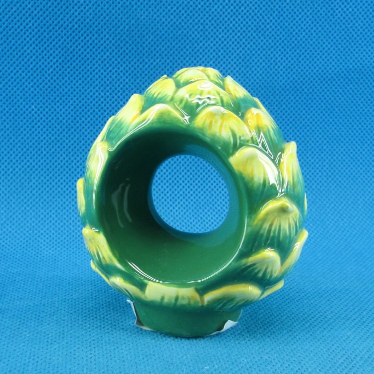 外销原单出口家居厨房摆件创意陶瓷餐巾圈彩绘菠萝造型欧式风格