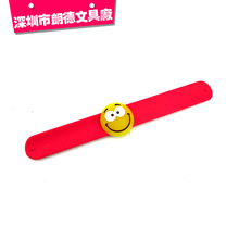 定作卡通PVC硅胶卷尺 拍拍手环弹力尺 外贸出口环保啪啪尺