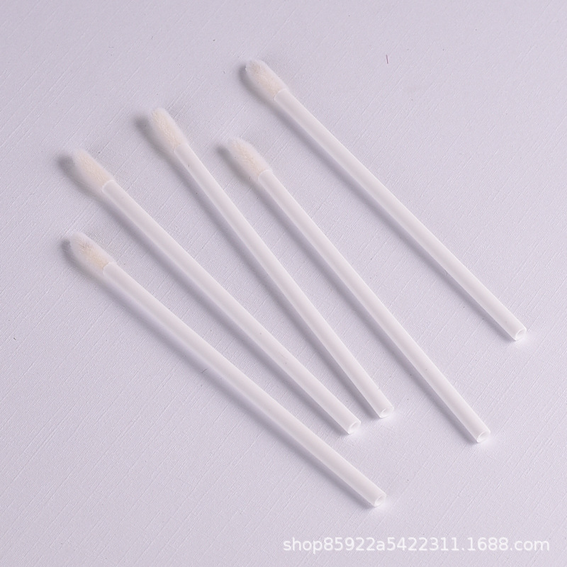 Factory directly provides hollow lip brush disposable empty heart…