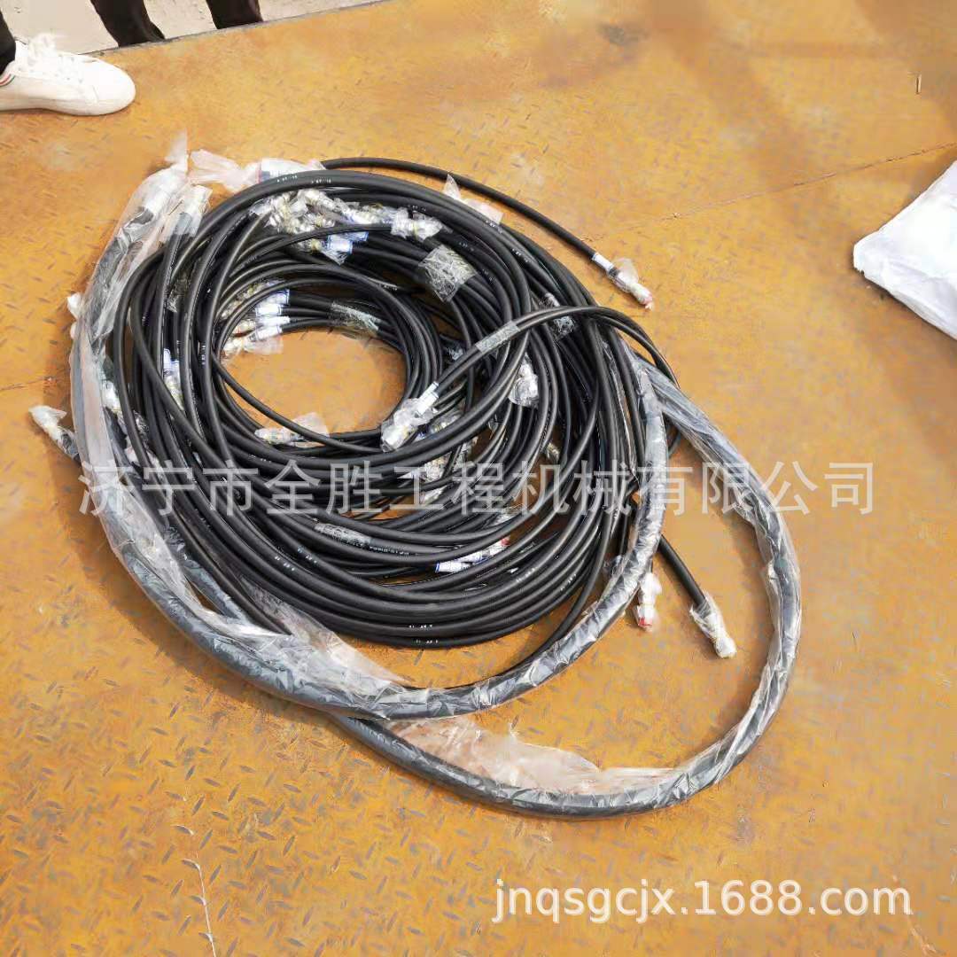 SD32推土机软管07102-20303推土机变速箱操纵阀155-15-00370