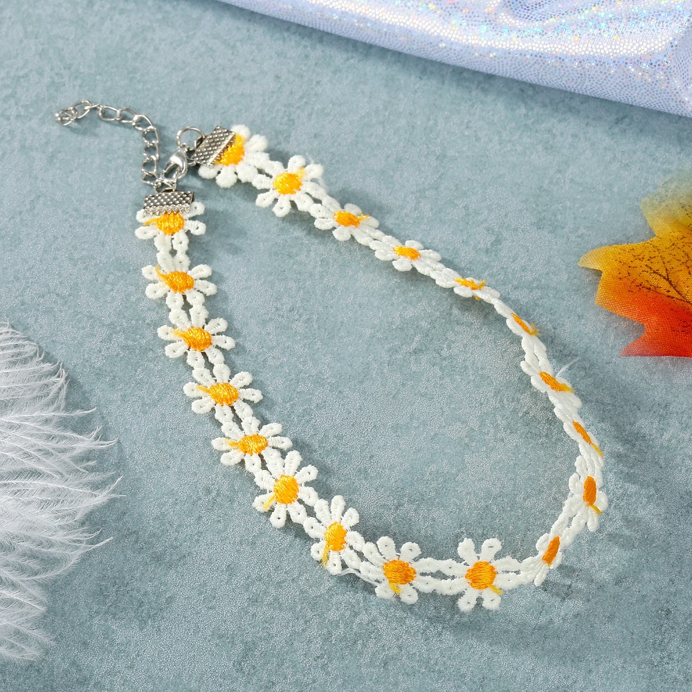 Korea Sun Flower Cotton Choker Necklace Collar Short Necklace Color Flower Clavicle Chain display picture 6