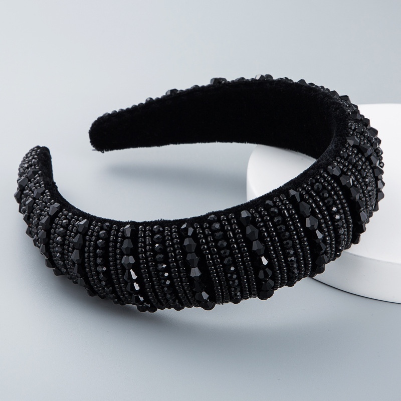 Hot Sale Korean Fashion Simple Black  High-quality Wide-brimmed Hand-reinforced Sponge Black Velvet Anti-skid Tooth Headband Nihaojewelry Wholesale display picture 2