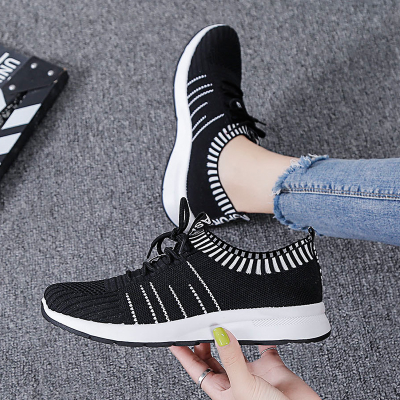 2020春秋飛織注塑鞋板鞋圓頭女鞋淺口單鞋中老年透氣襪子鞋壹腳蹬