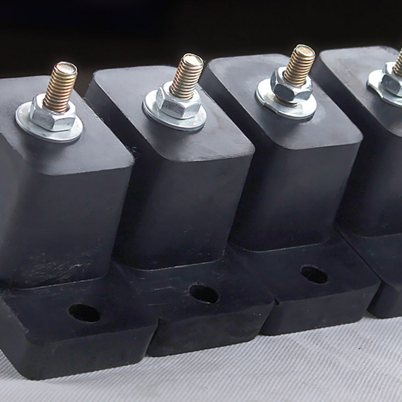 厂家直销 橡胶垫脚减震器 供应橡胶包铁件，橡胶减震器批发橡胶脚