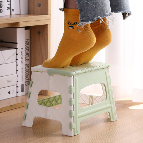 Thickened hollow plastic folding stool portable portable outdoor small stool cartoon children's stool wholesale