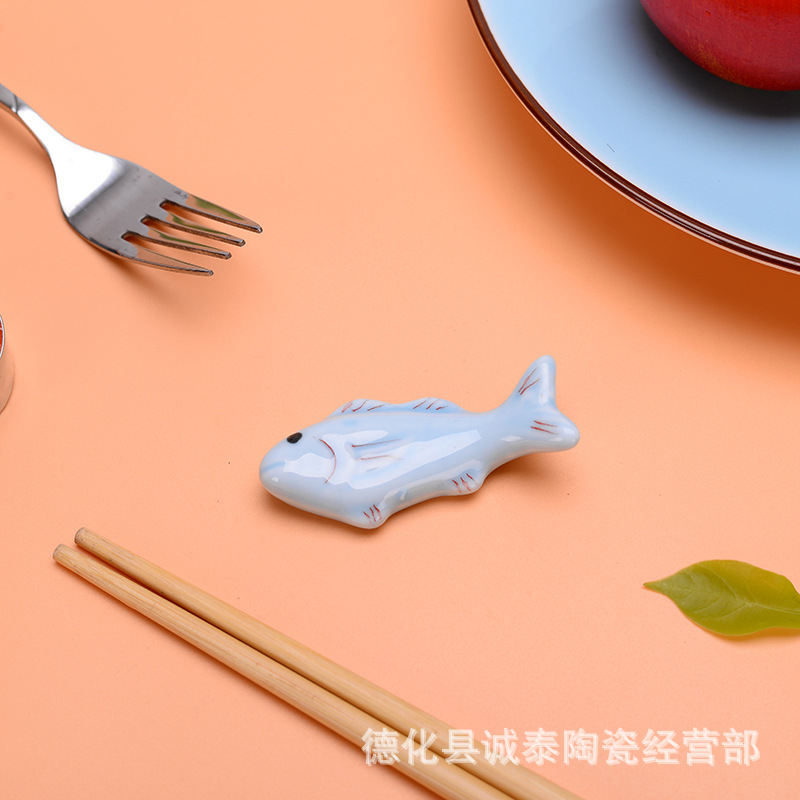 1 년 이상-녹색 푸른 물고기