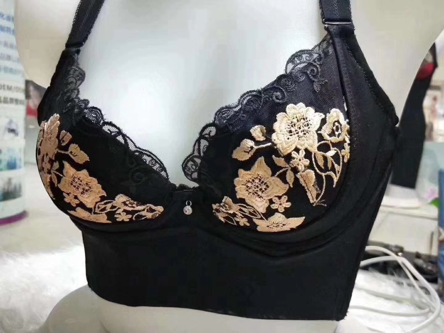 Floral Bra Image 6