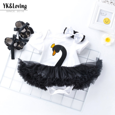 2020夏季新款女宝宝天鹅短袖哈衣公主裙三件套0-2岁童装厂家批发