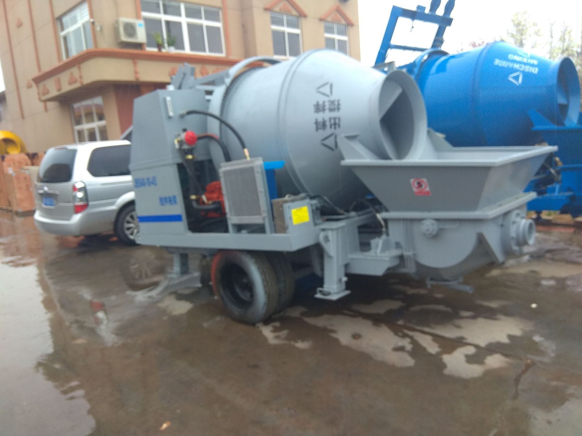 适合山区农村使用的搅拌输送一体机.输送泵.JBS40地泵