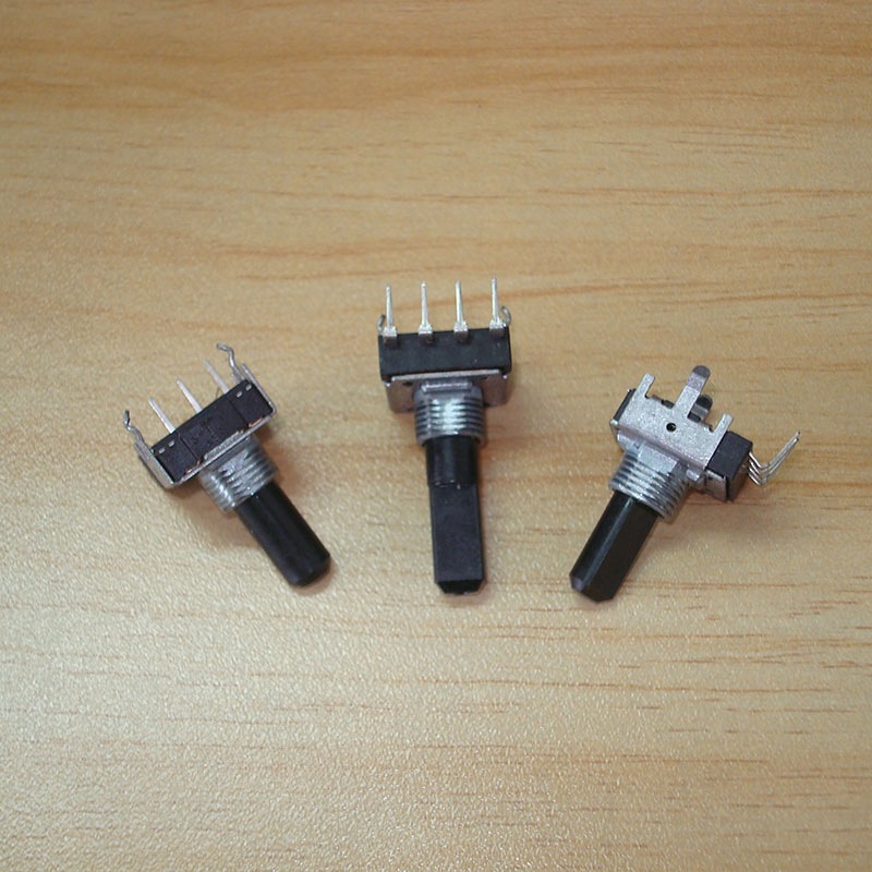 16型 百灵达 建伍 功放音量电位器 24B