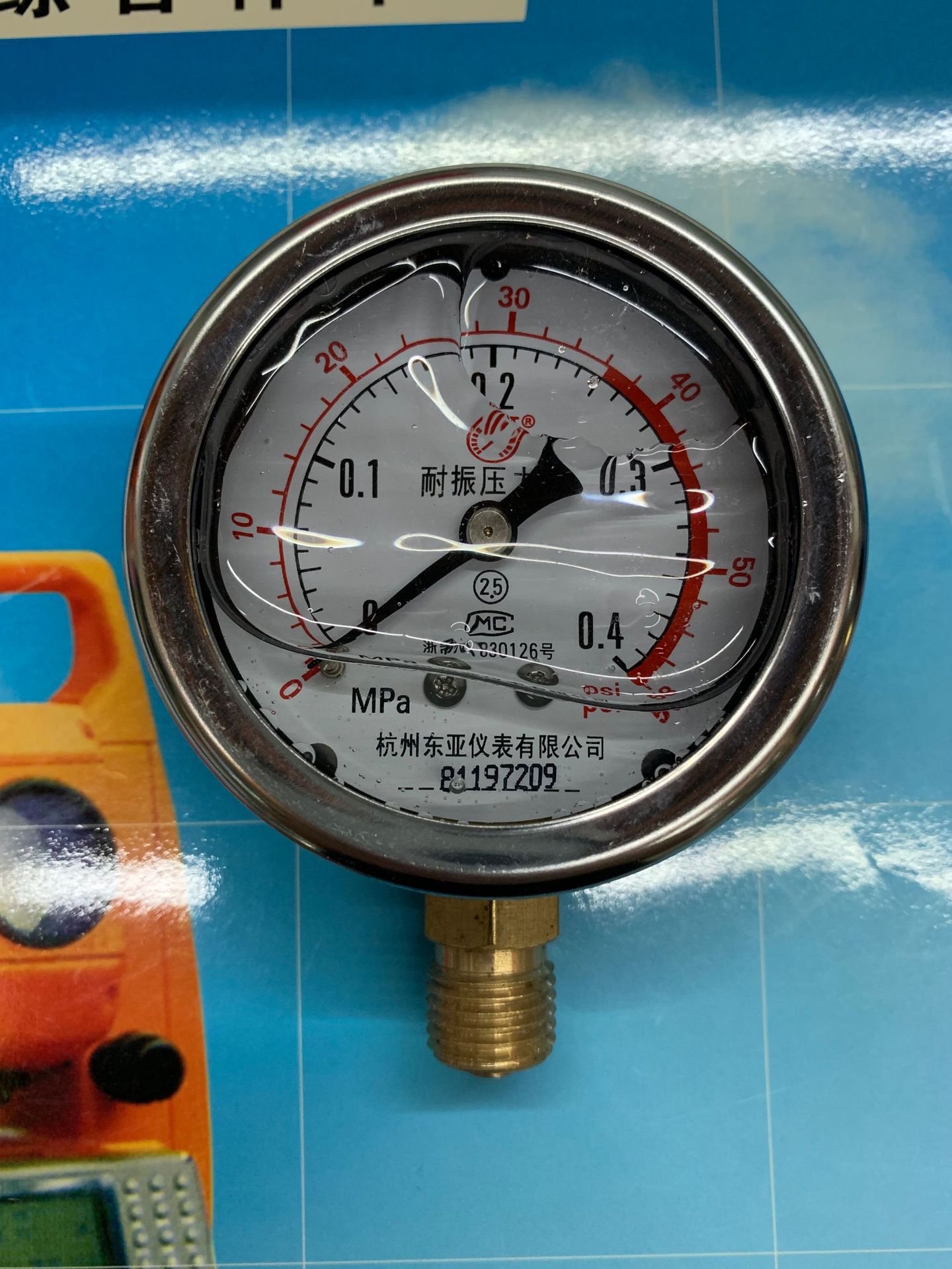 杭州东亚YN60 16MPA 25MPA 40MPA60MPA 压力表耐震 表盘60MM