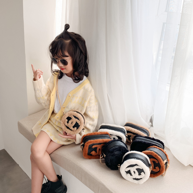2019秋冬新款ins可爱小香风毛毛斜挎包毛绒小包单肩零钱小包包女