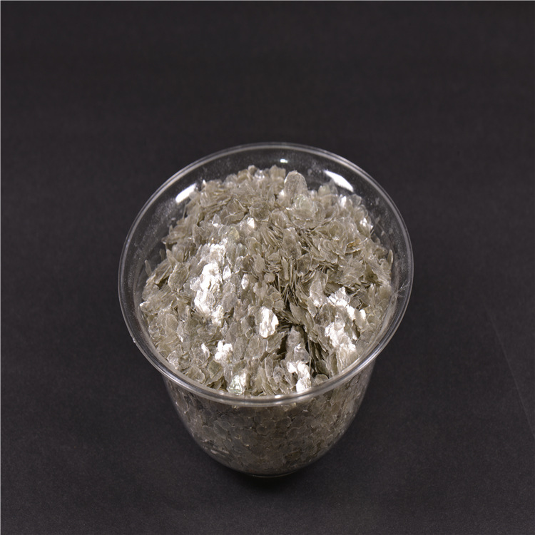 真石漆彩色云母岩片 染色复合岩片 薄金黄云母碎片 橡胶云母粉