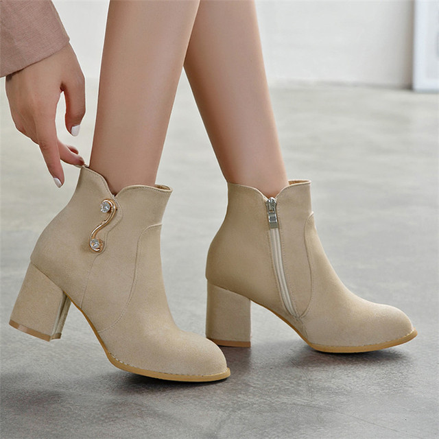 Autumn and winter short boots leather Plush thick heel side zipper Martin boots women’s Korean water diamond High Heel B
